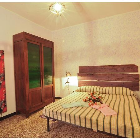 B&B Au Caruggiu Ceriale Habitación foto